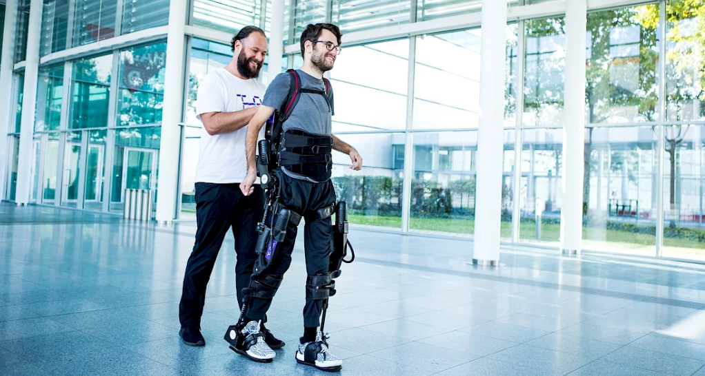 Tag der offenen Tür: tech2people