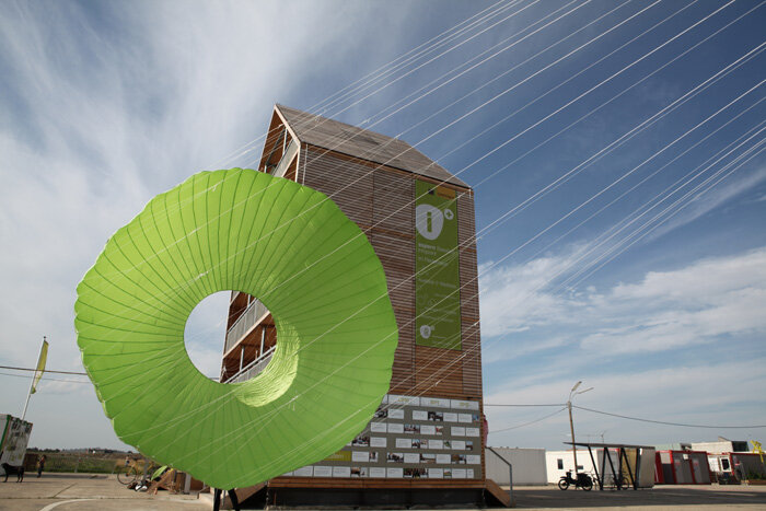 Fotorückblick: Fliegende und schwimmende Architektur