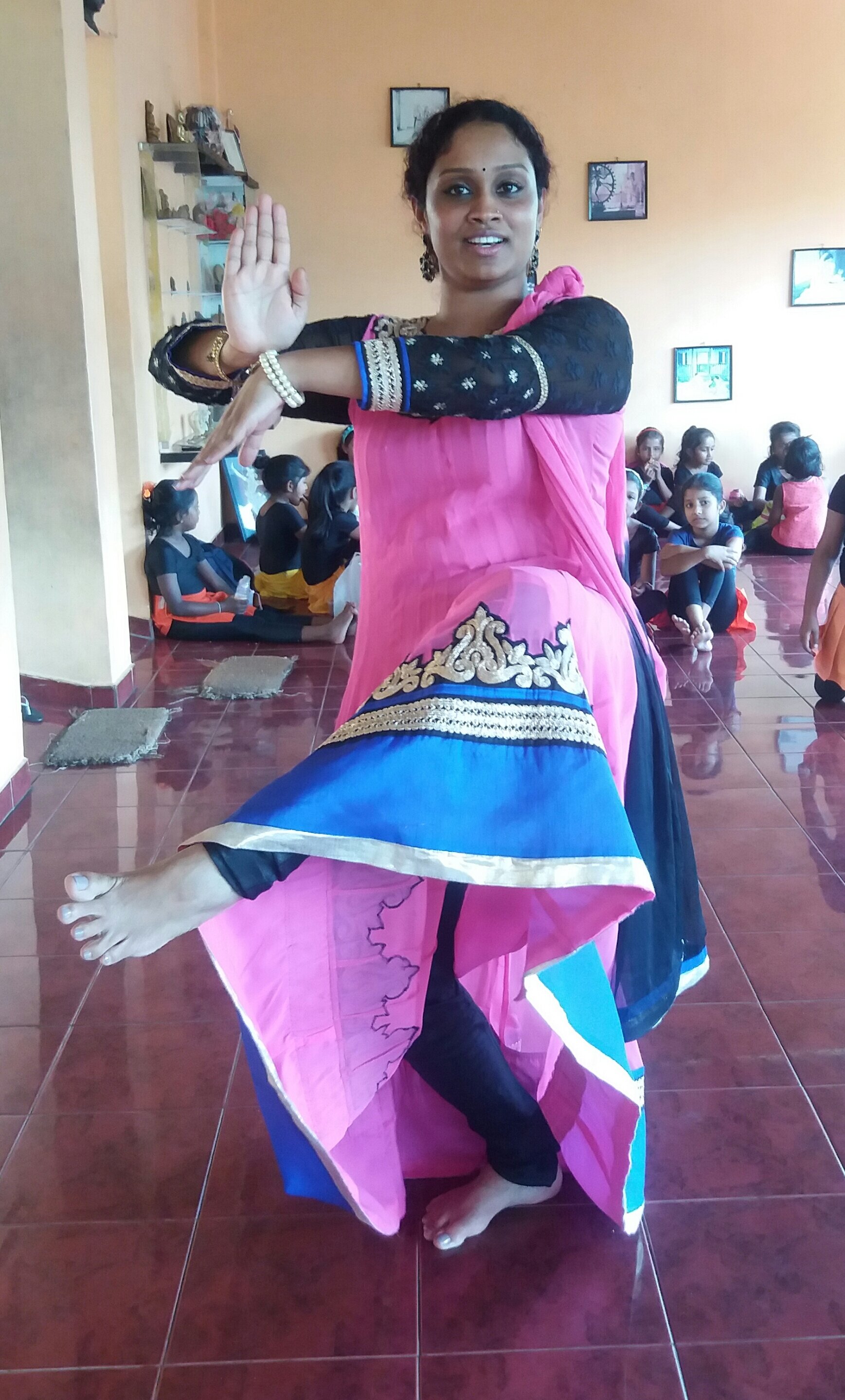 Bild der Tänzerin Sansala Silva Gamage