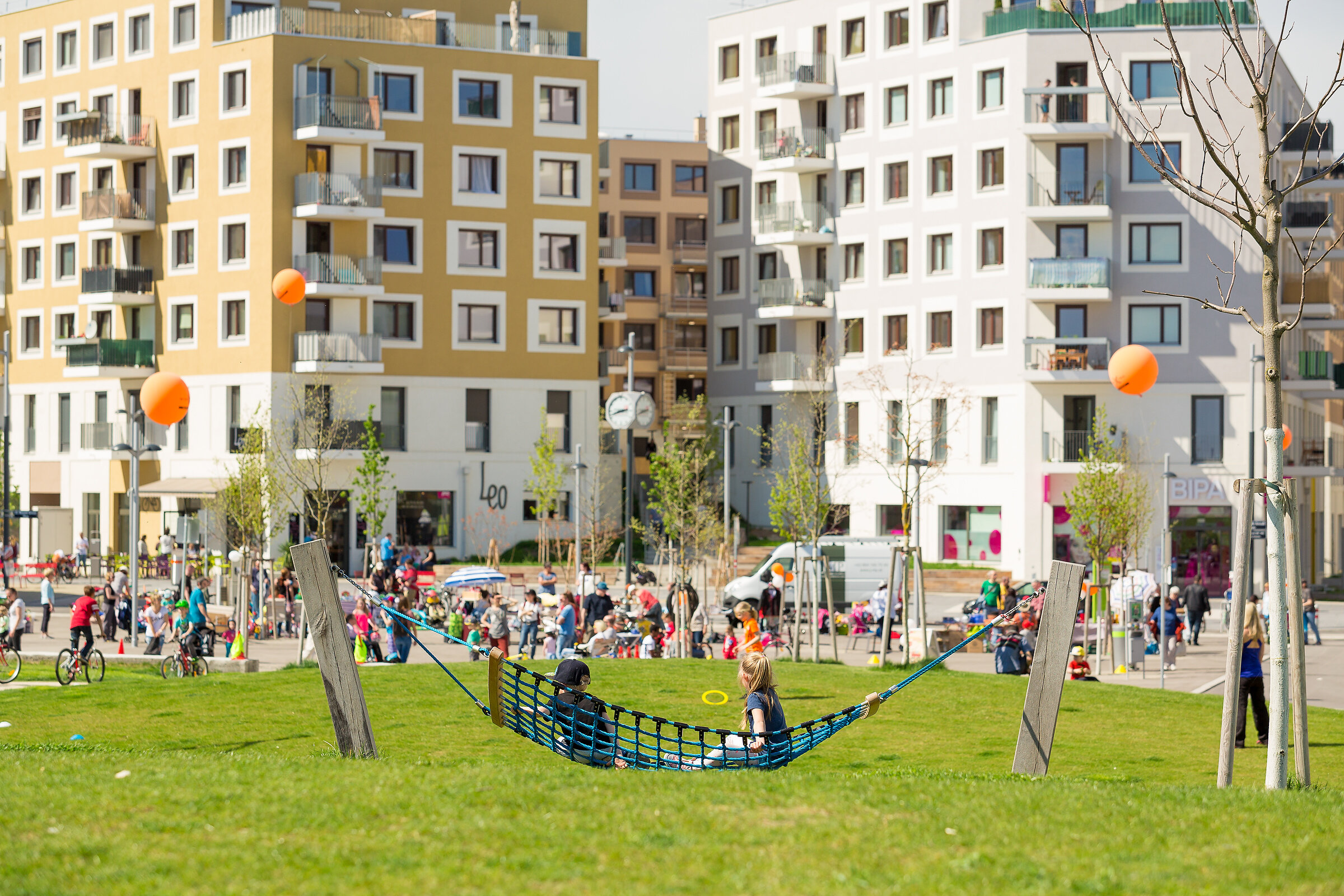 Der Hannah-Arendt-Park lädt (auch) zum Ausruhen ein!