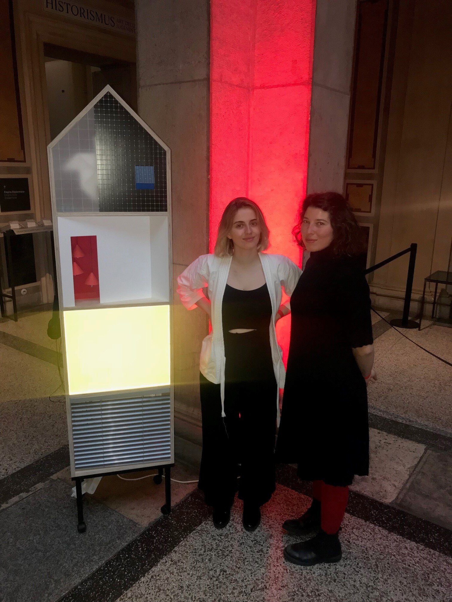 Die Designerinnen: Johanna Pichlbauer und Mia Meusburger