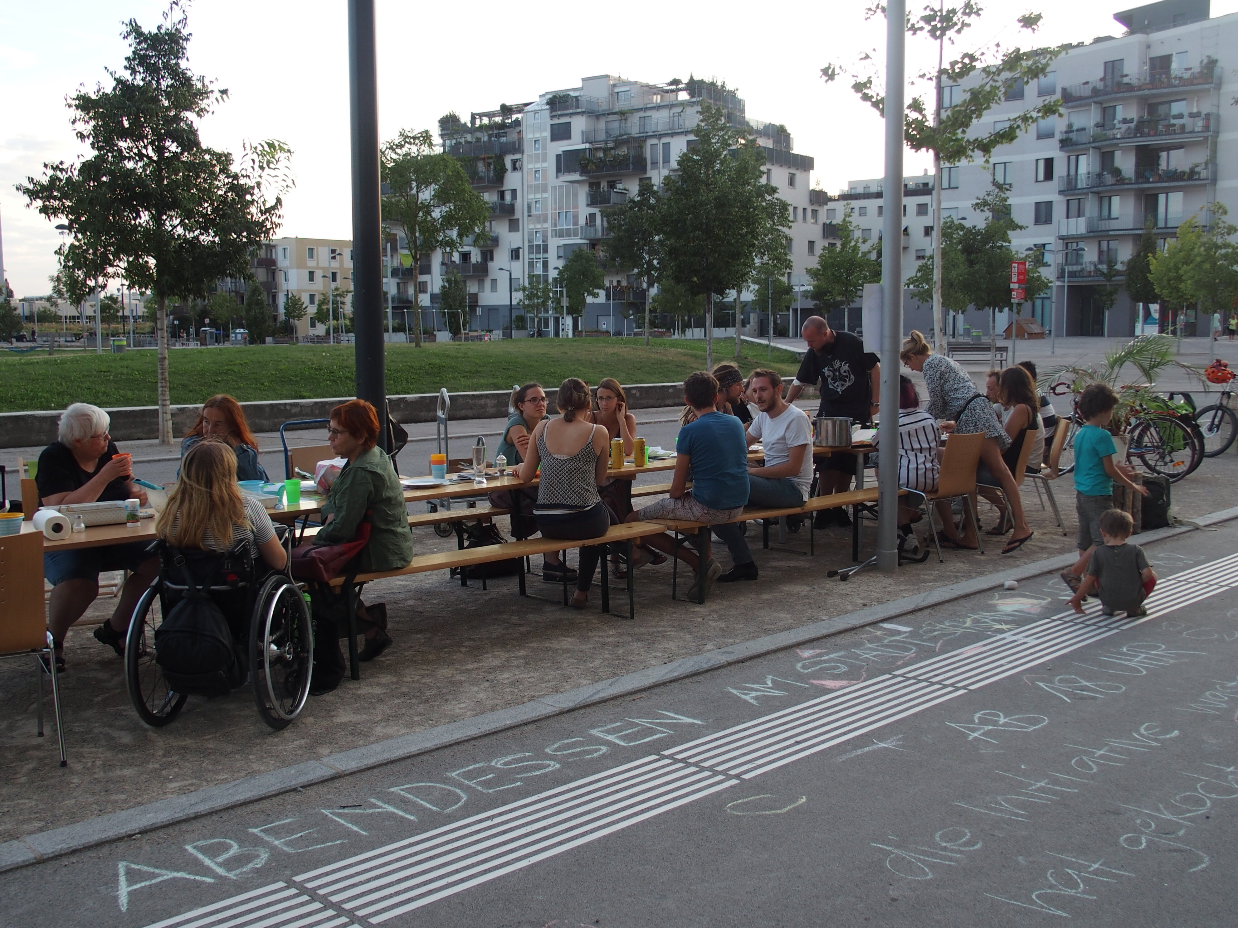 Abendessen am Stadtstrand 