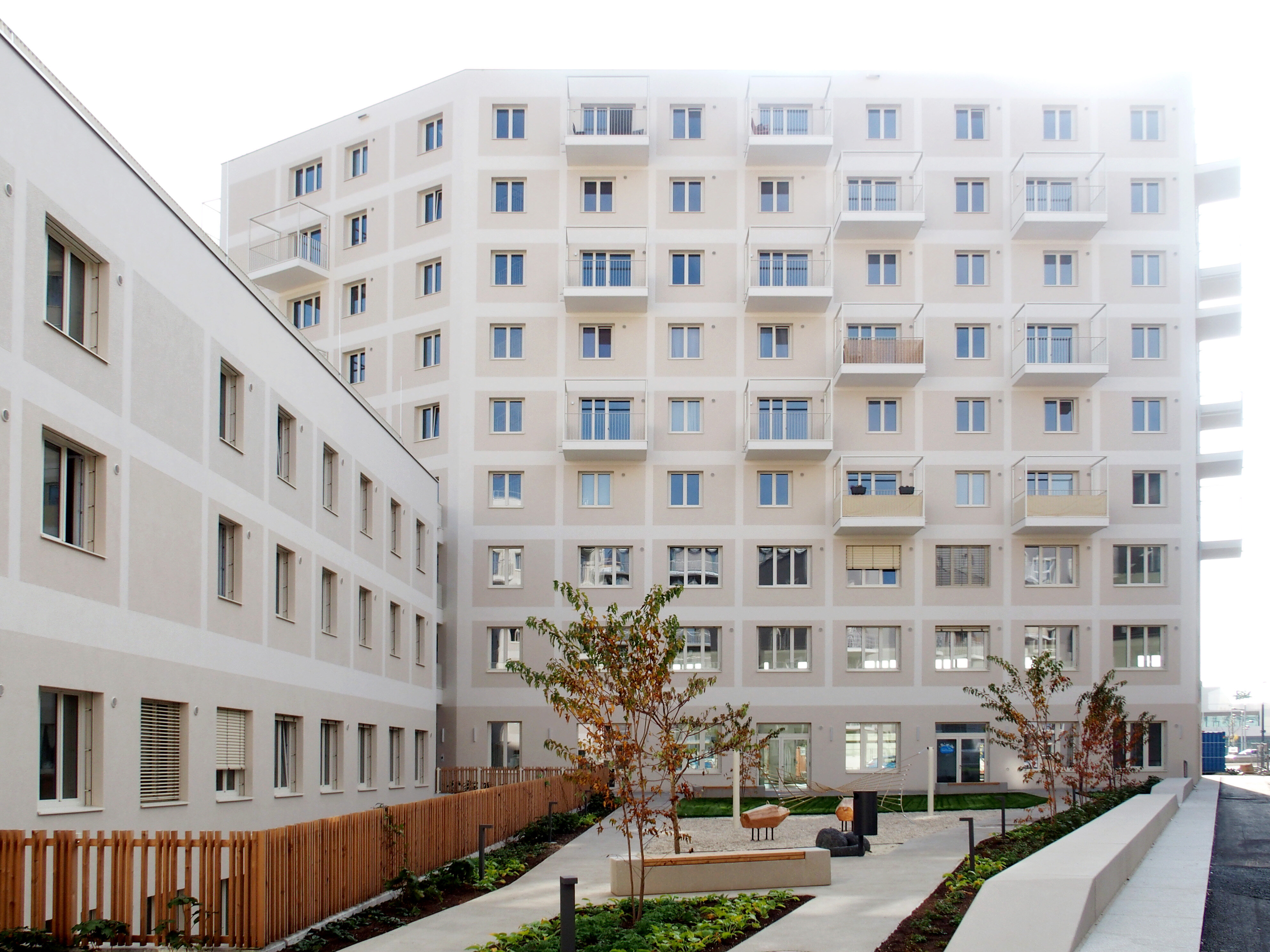 Neue Gebäude im Seeparkquartier