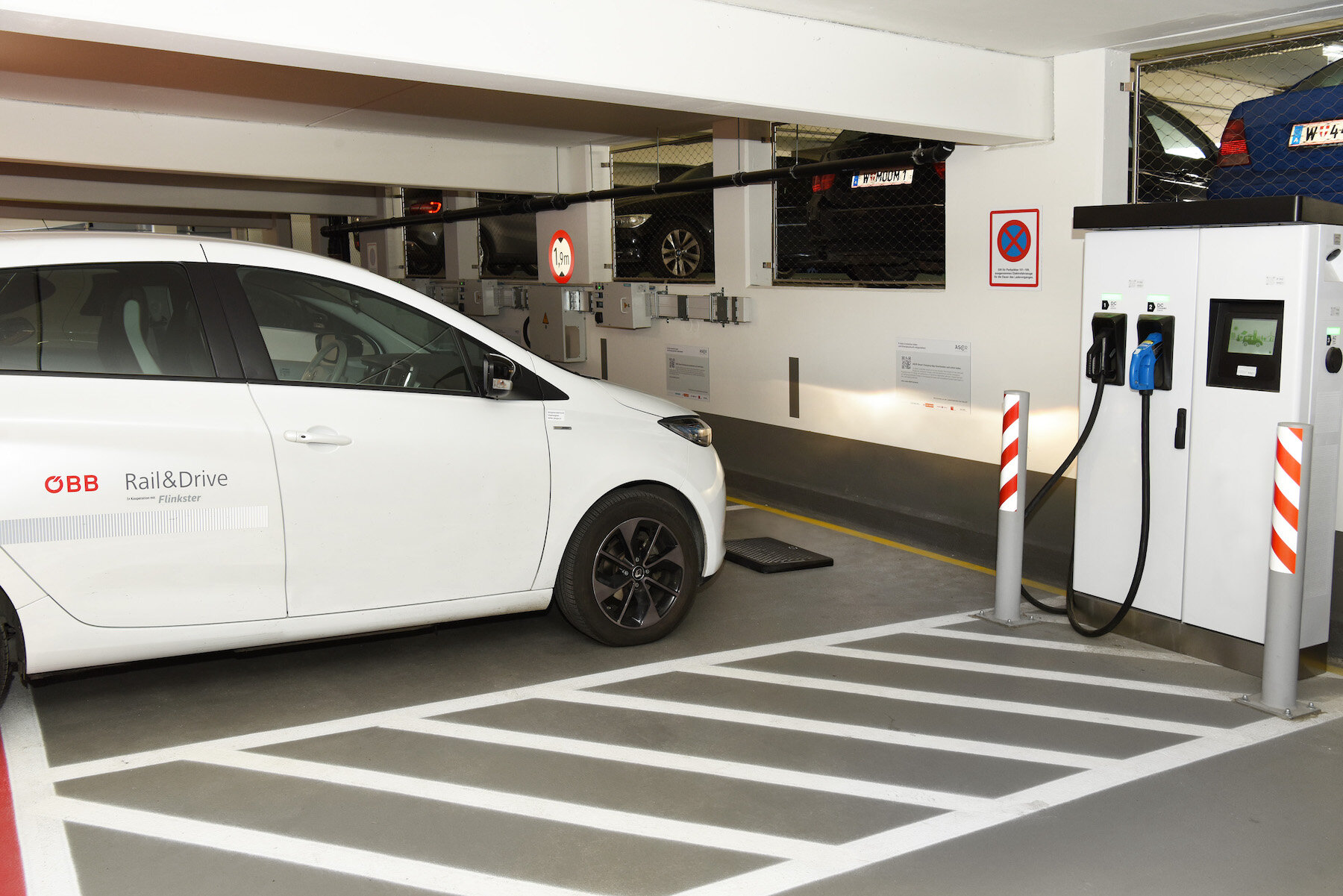 Intelligente Ladestation für E-Autos im SEEHUB