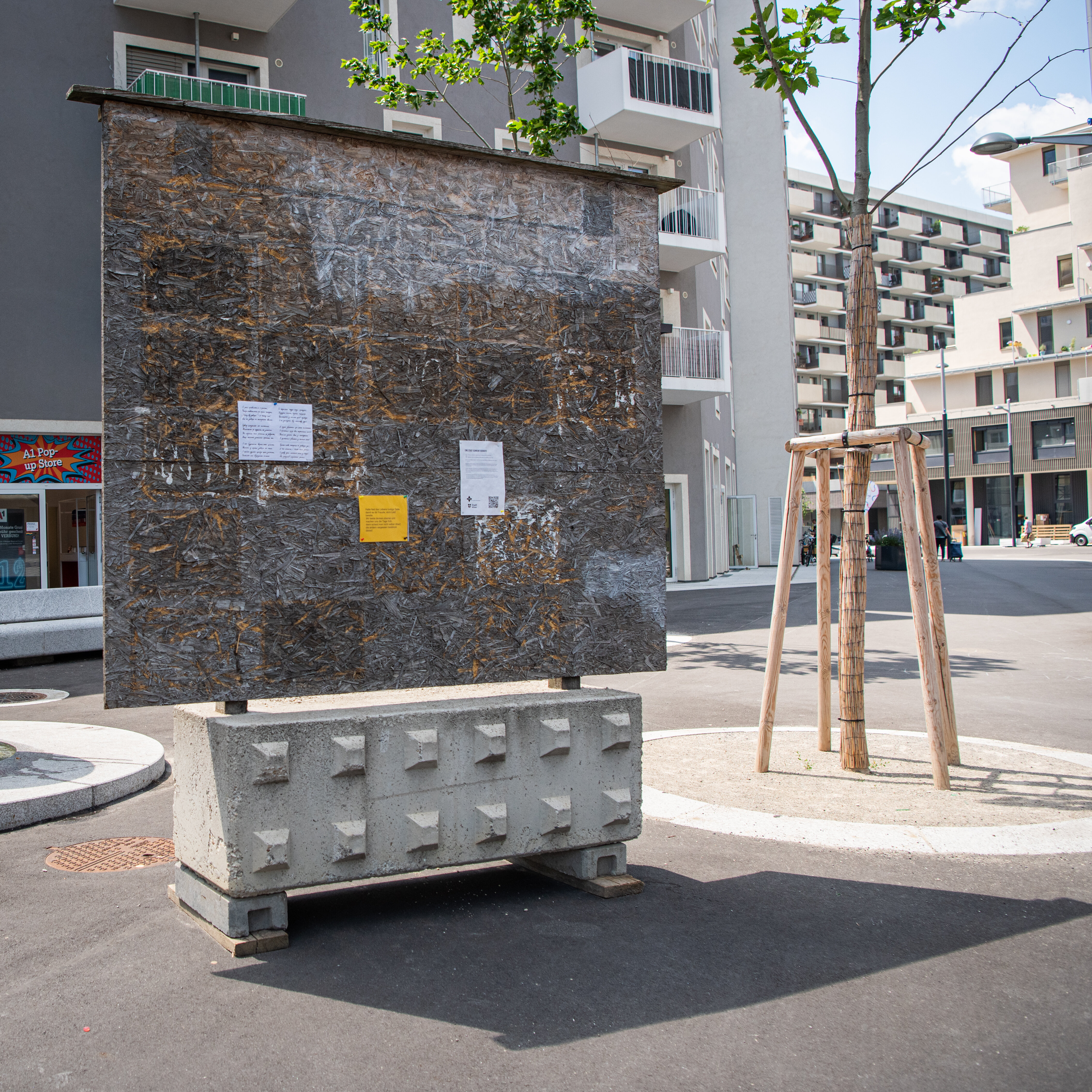 "seven poems / seven days" lädt dazu ein, selbst zum Poeten oder zur Poetin zu werden.