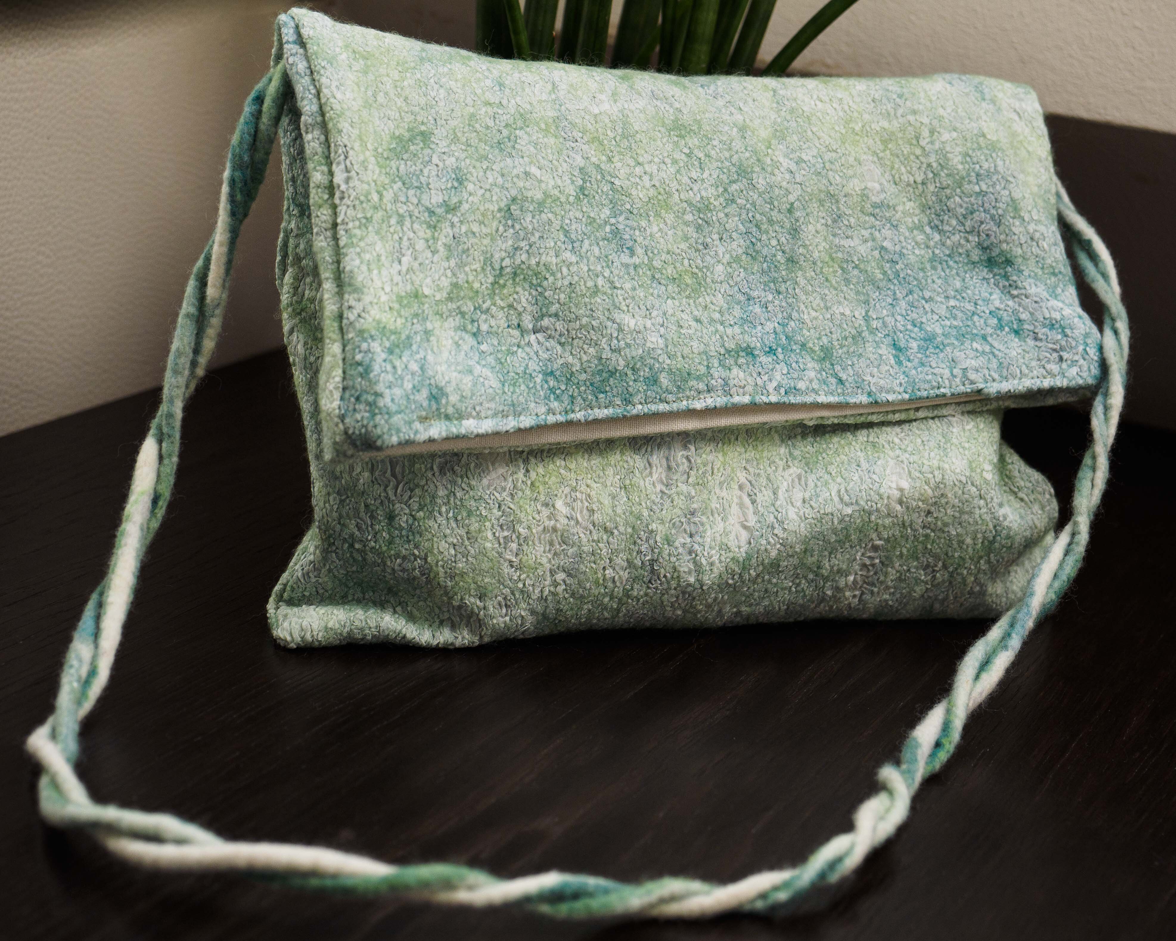 Ab besten gleich zum Filzen flitzen - jetzt im Raum für Nachbarschaft!