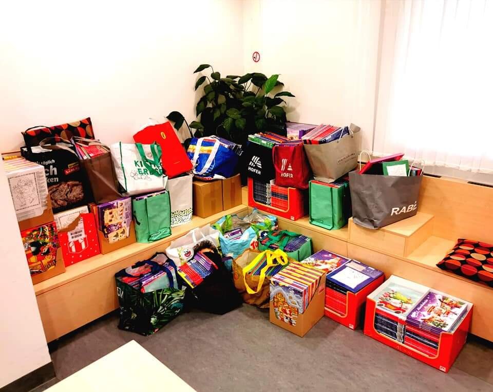 Adventkalender sammeln für einen guten Zweck