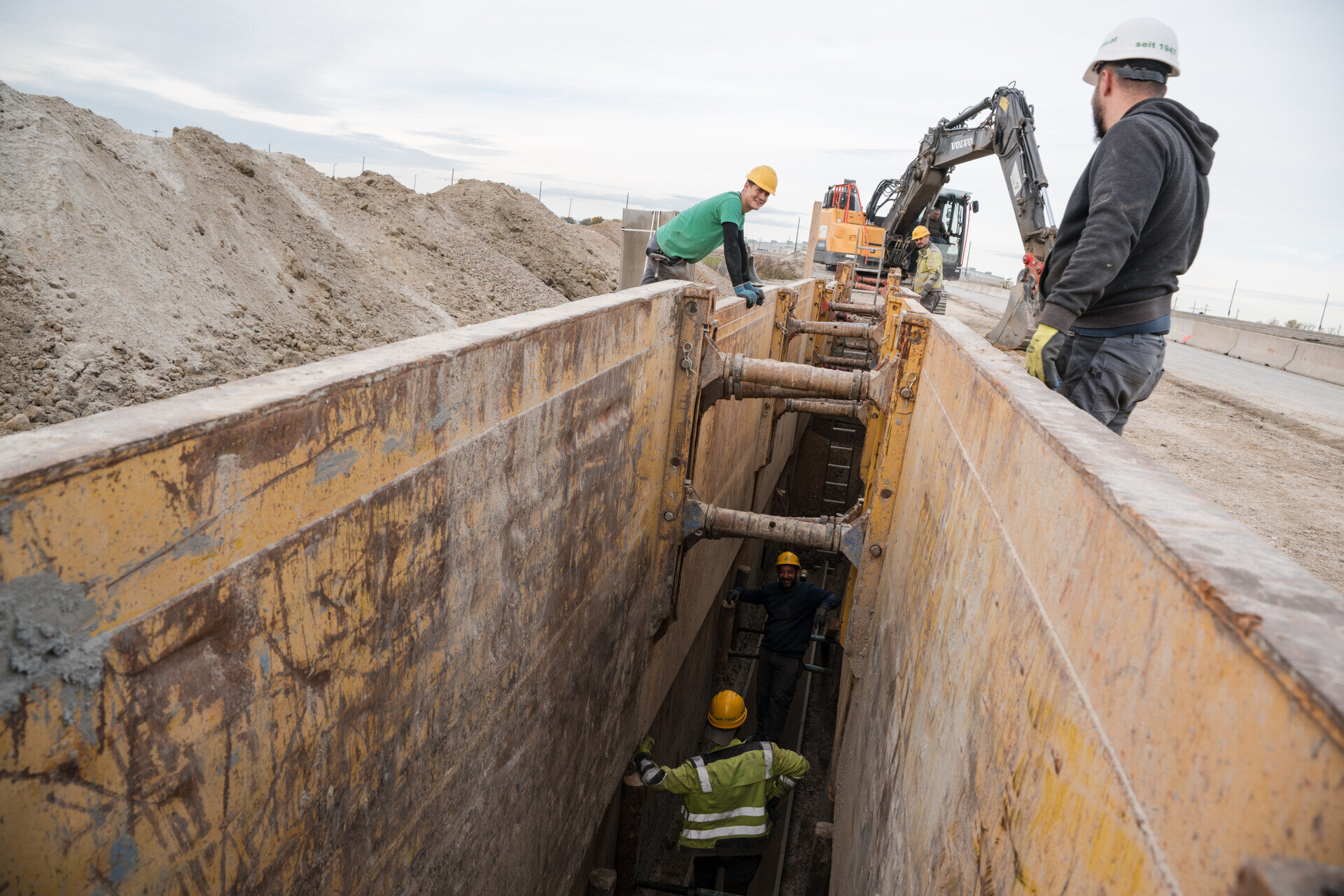 Neue Straßenverkehrsführung in der Seestadt