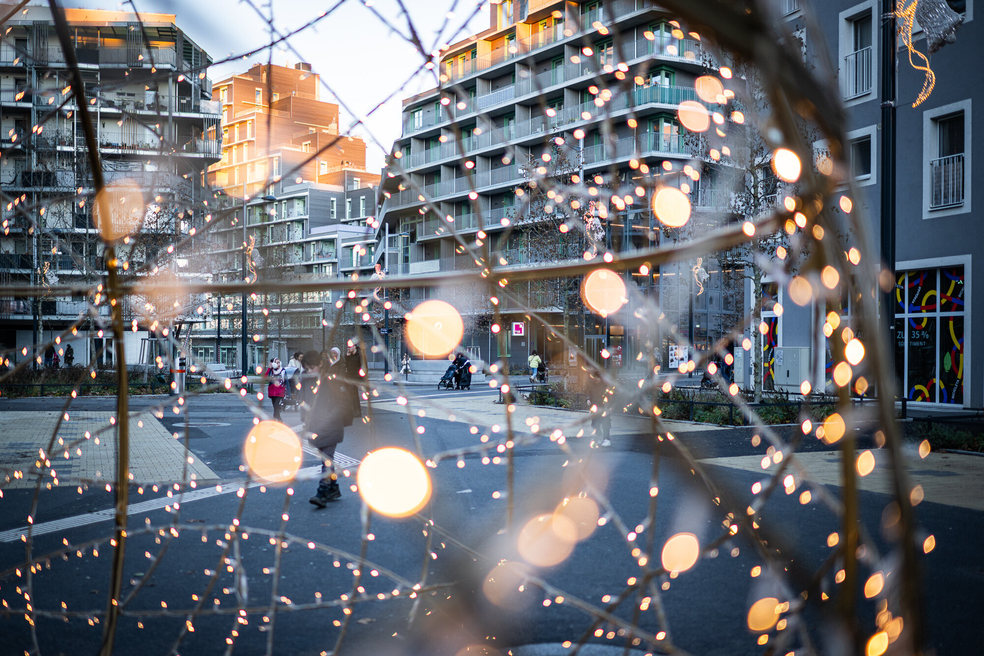 Einkaufsstraße in der Seestadt