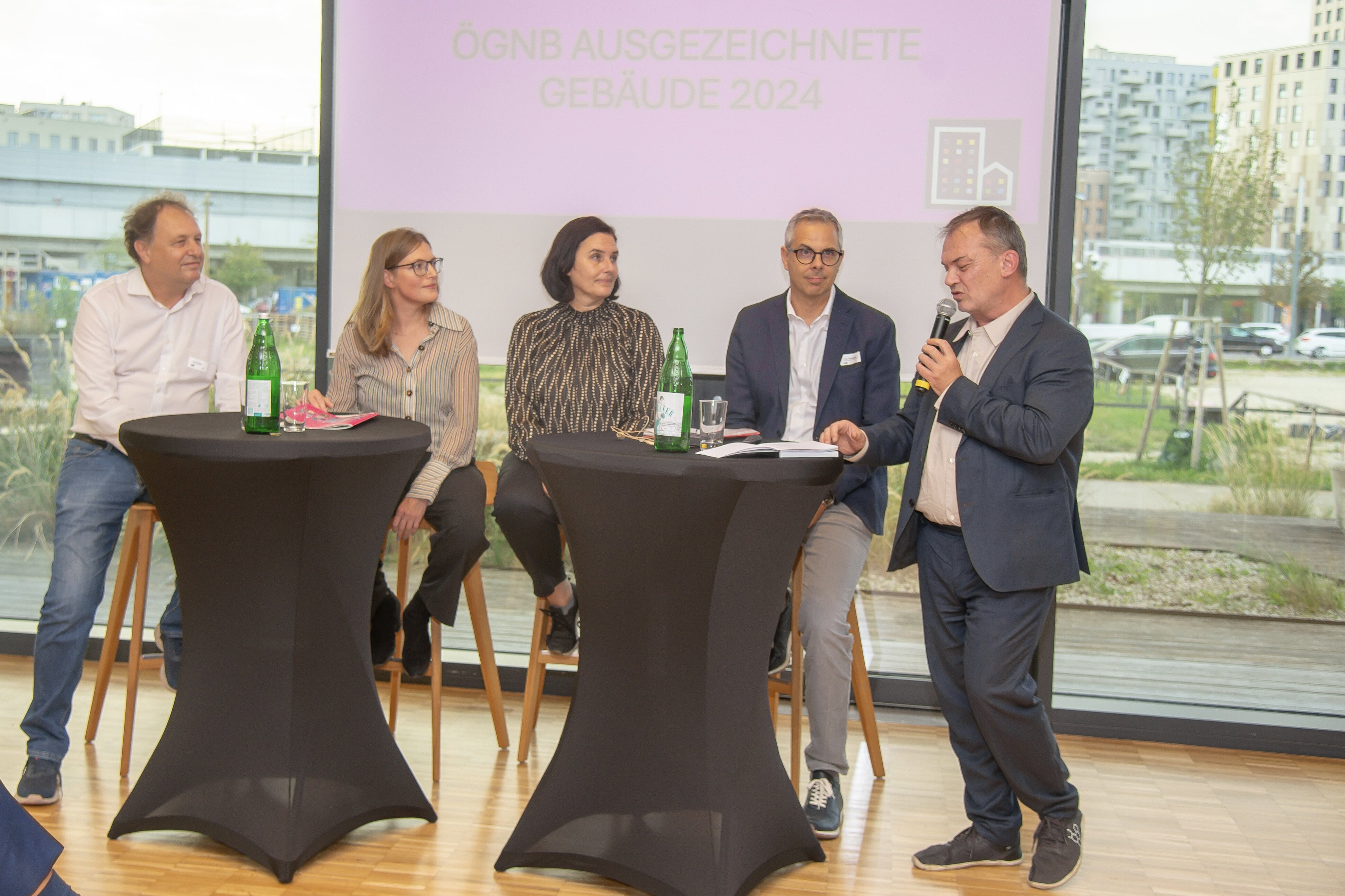 ÖGNB: Vorzeigeprojekte für nachhaltiges Bauen in der Seestadt prämiert