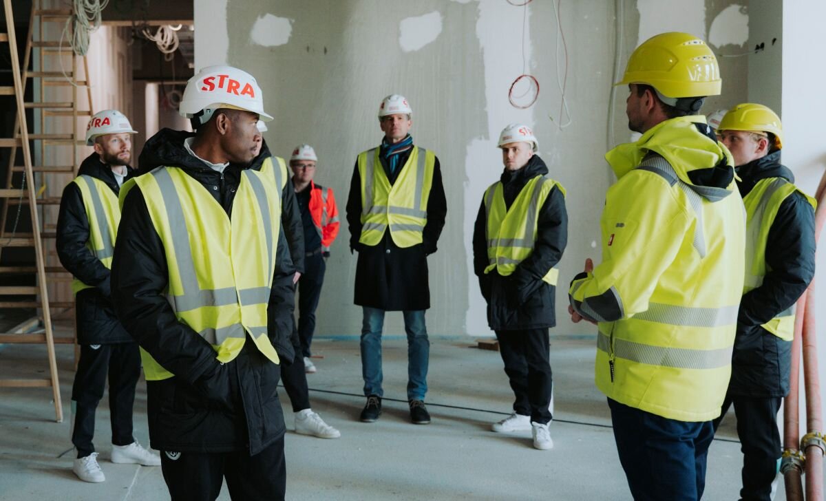 Gleichenfeier für den ÖFB Campus in der Seestadt