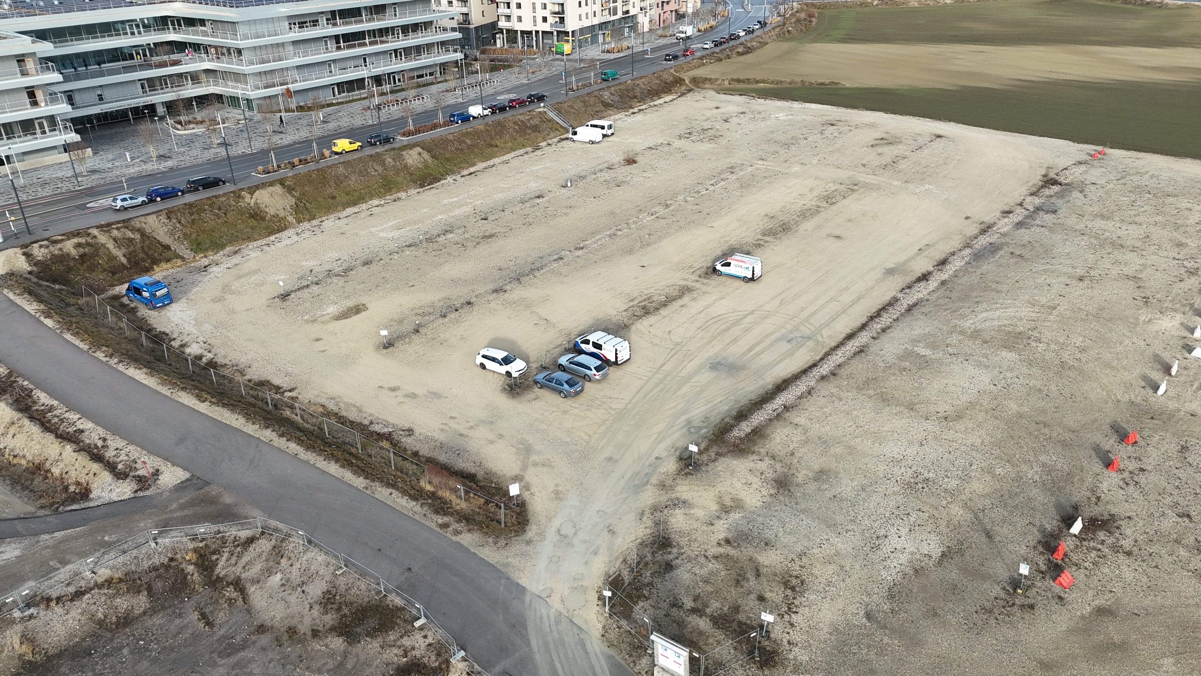 Baubeginn der mobilen Containerschule