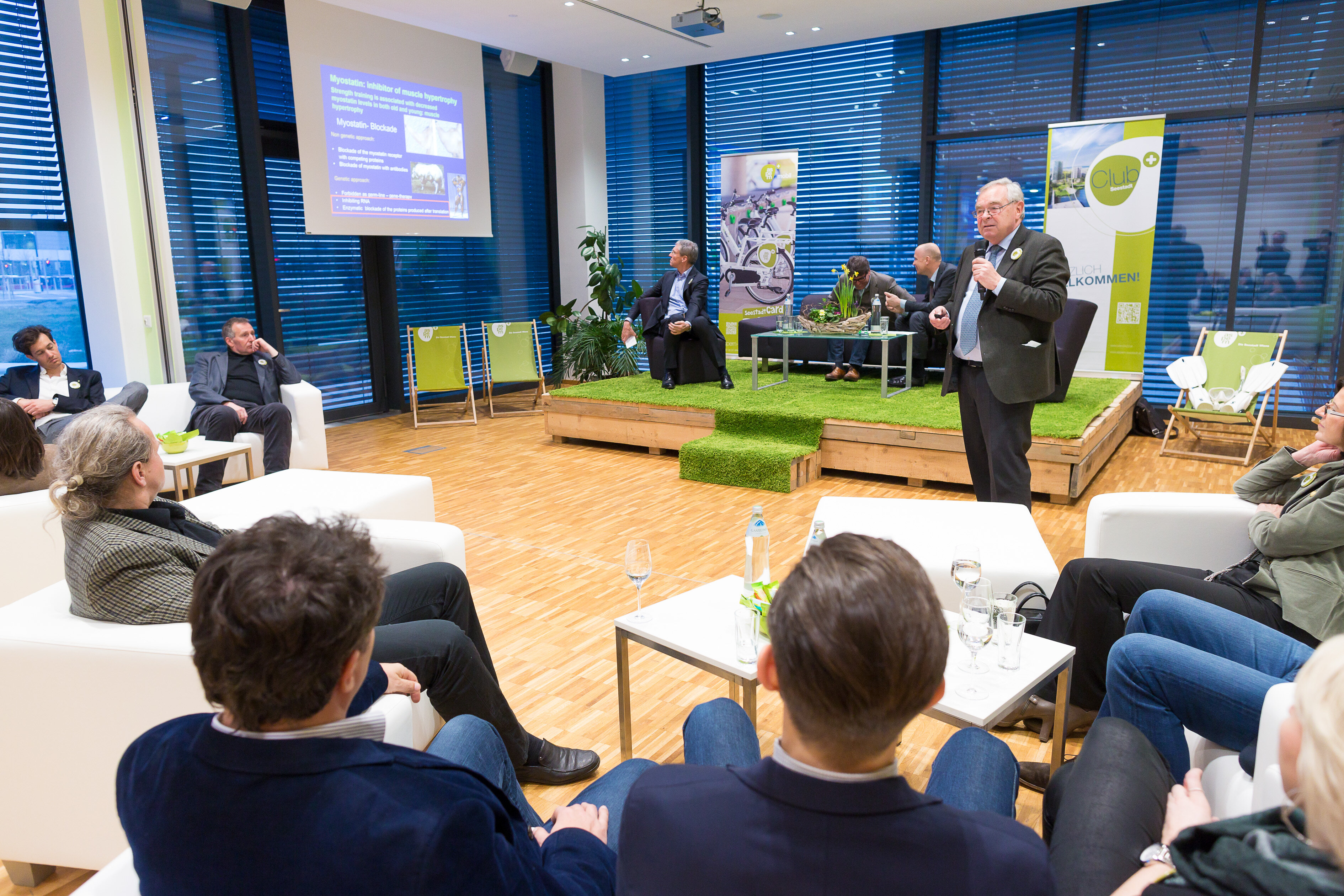 Vortrag Dr. Bachl bei Veranstaltung CLUB Seestadt