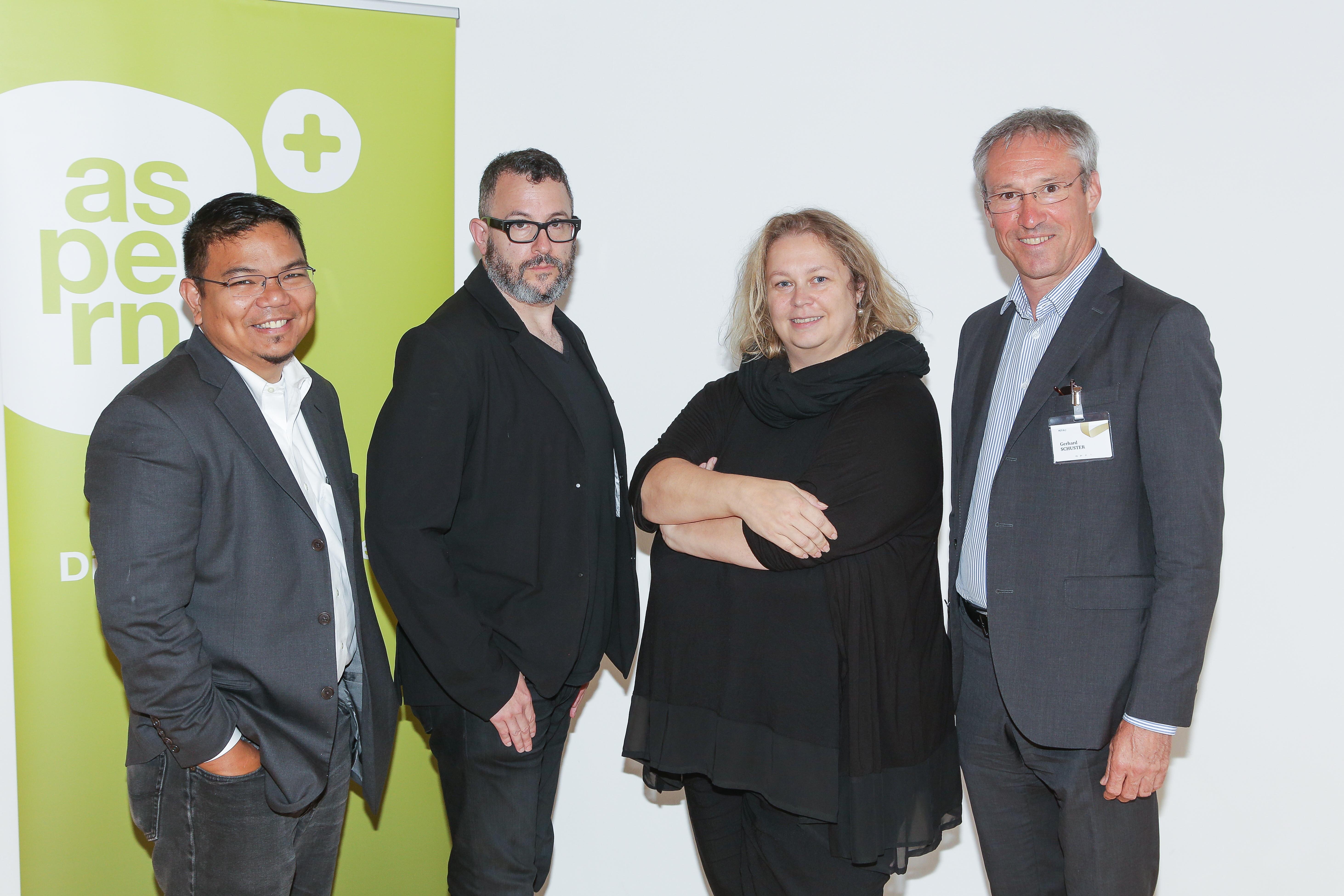 v.l.n.r.: Benjamin de la Peña, Adam Greenfield, Katja Schechtner, Gerhard Schuster;