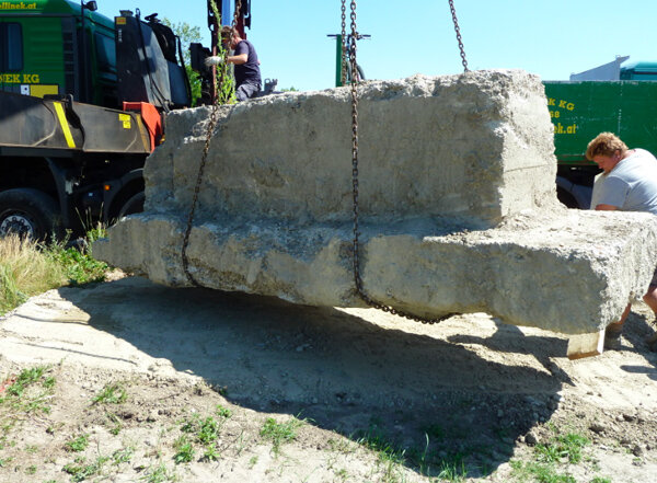 aspern UNCOVERED versetzt Berge