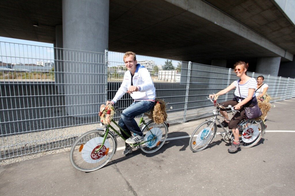 aspern ReCycles beim Erntedankfest 2011 in Aspern