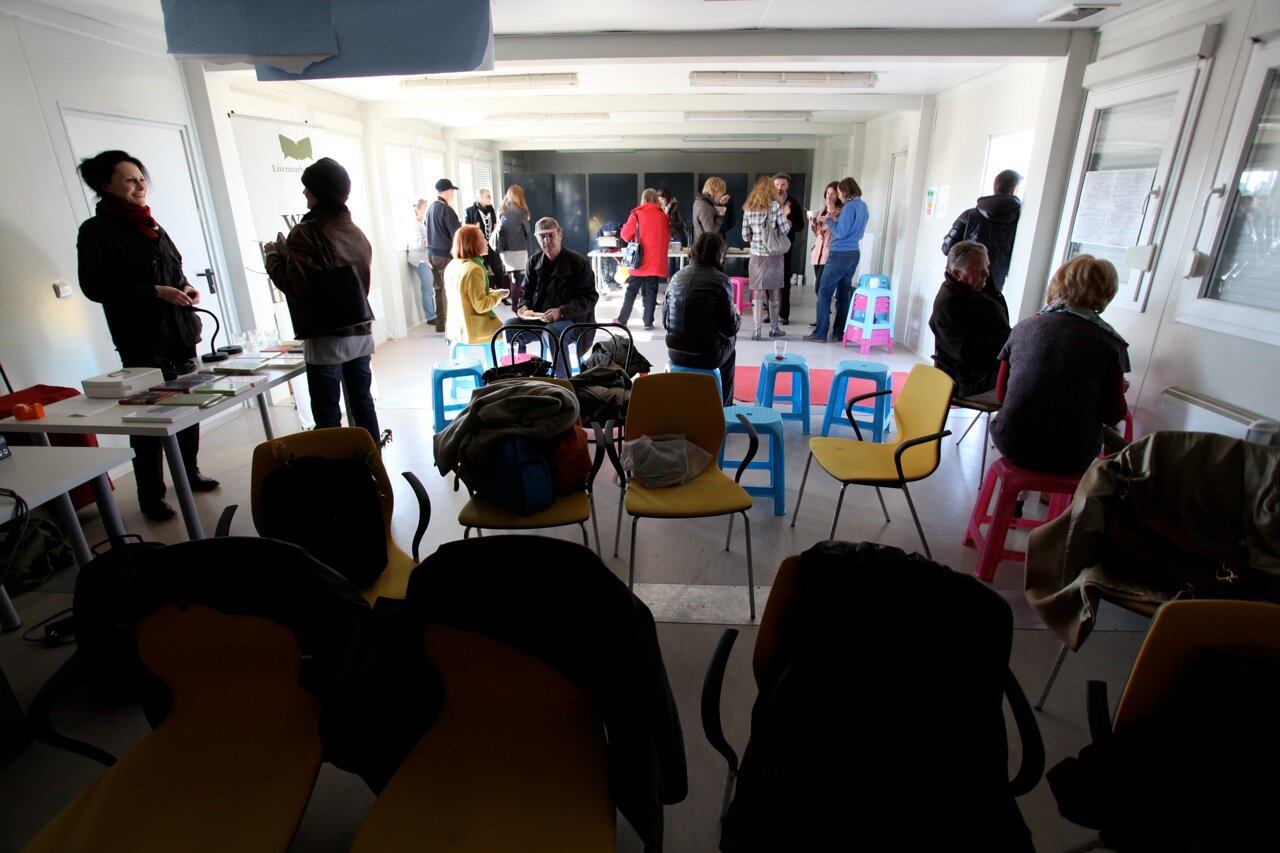 stadt.schreiben: Matinee "Happy Bastards" mit Andrea Grill und Hanno Millesi