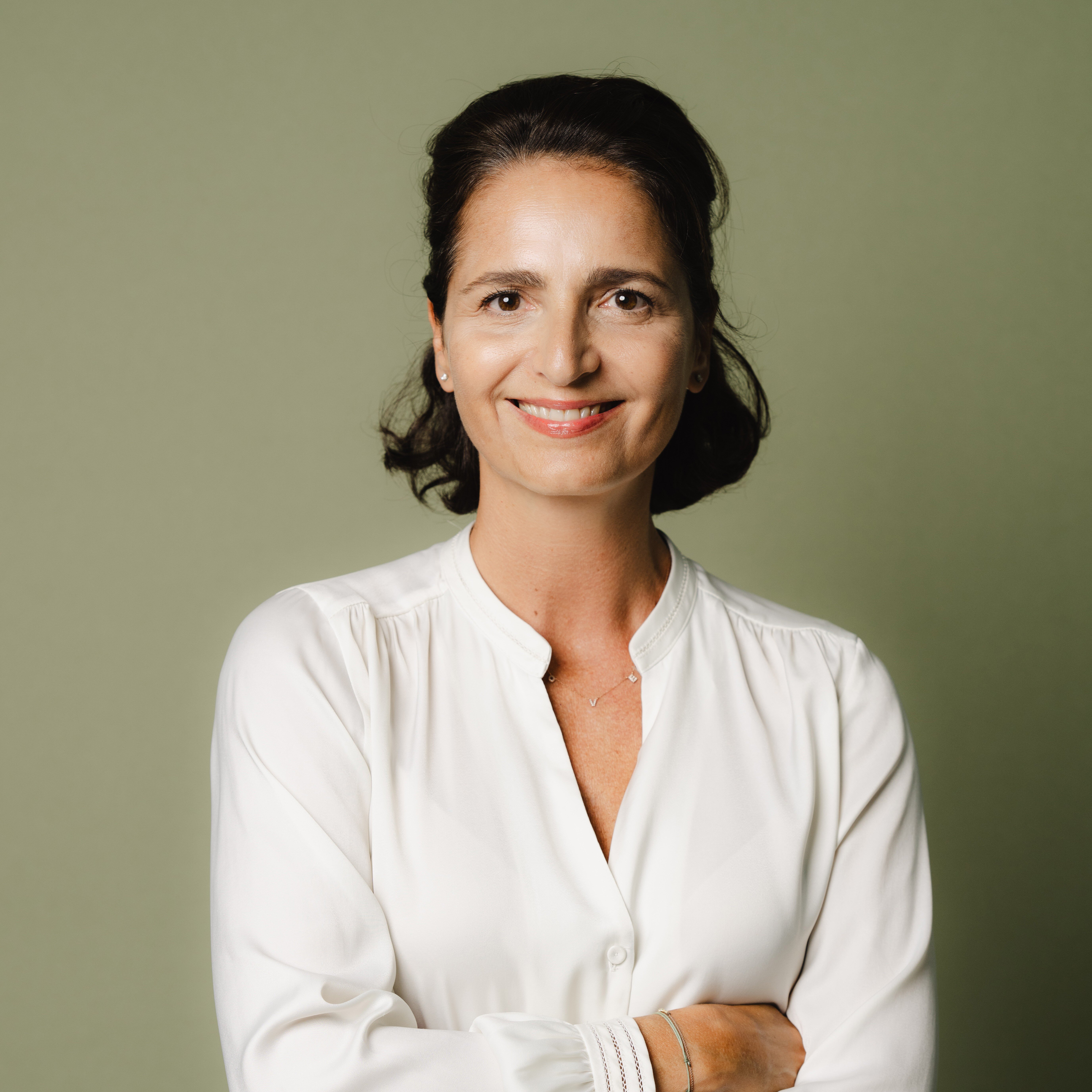 Portraitfoto von Sabine Müller, Vorständin