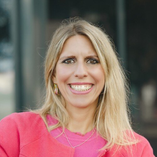 Portraitfoto von Barbara Poisl