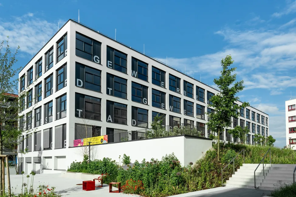 Gewerbehof Seestadt als neues Zentrum für Gewerbe, Produktion und Handwerk in der Seestadt Aspern