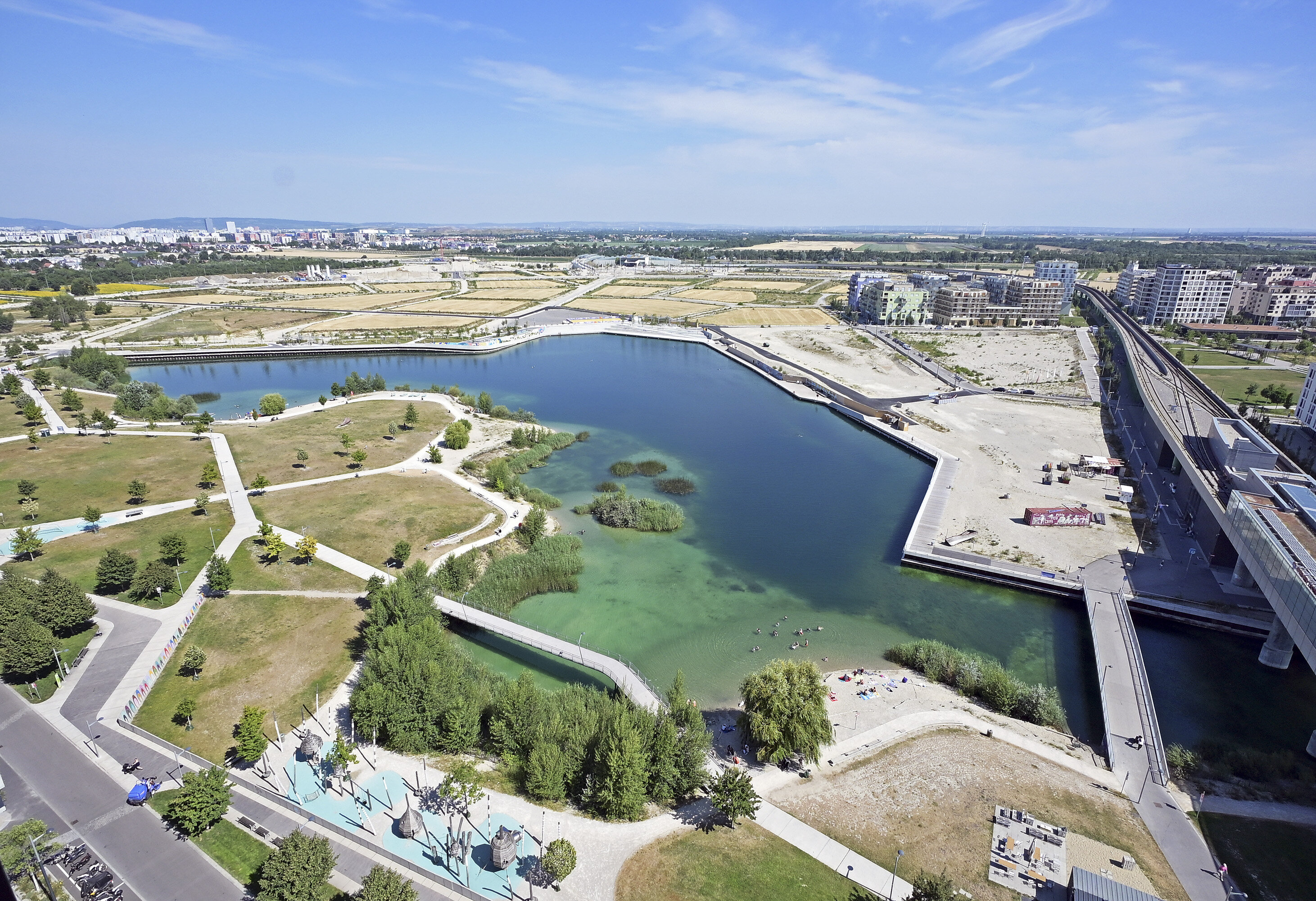 Blick auf den asperner See beim World Cities Summit Mayors Forum 2025