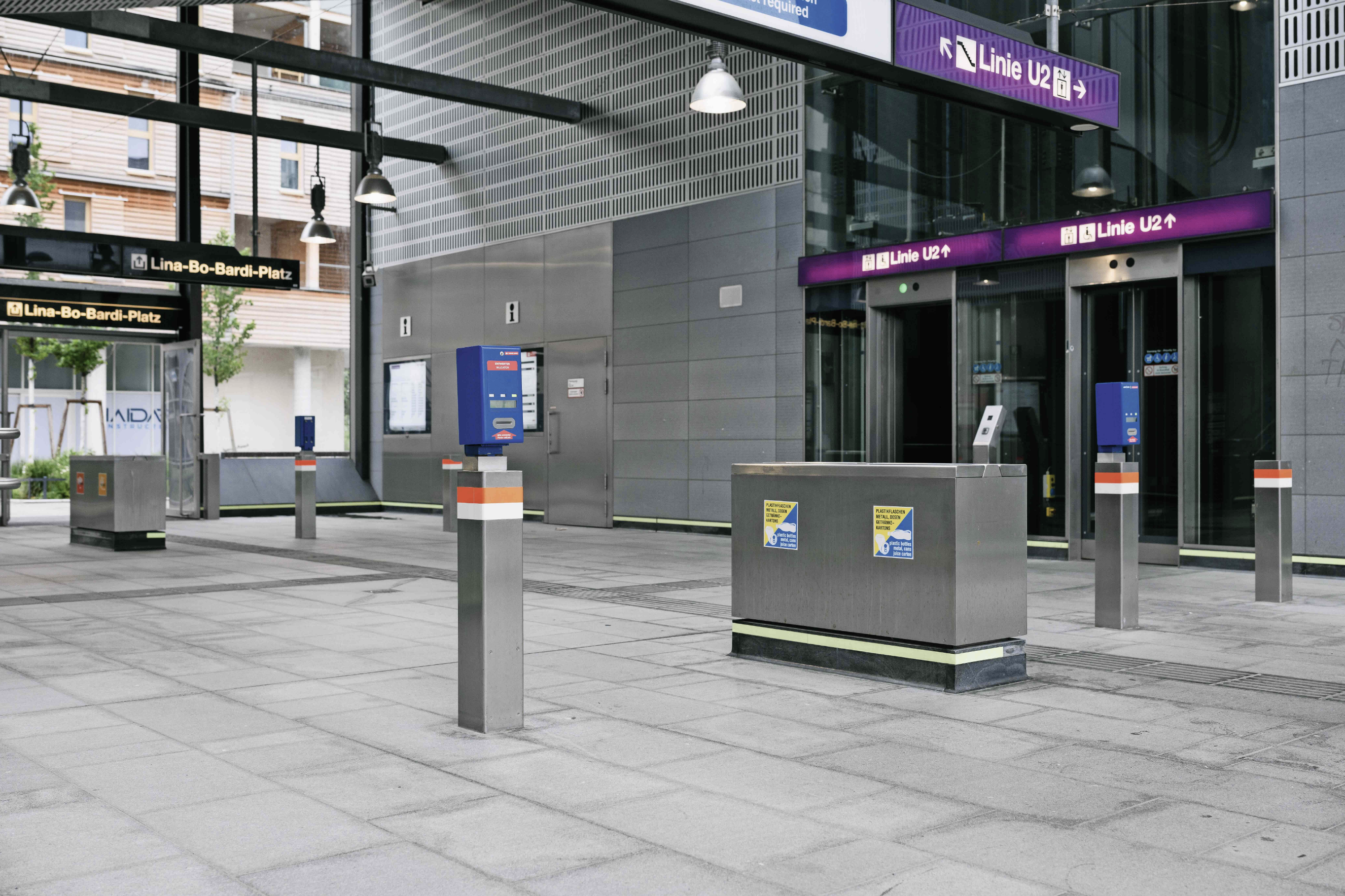 Innenraum einer U2-Station.