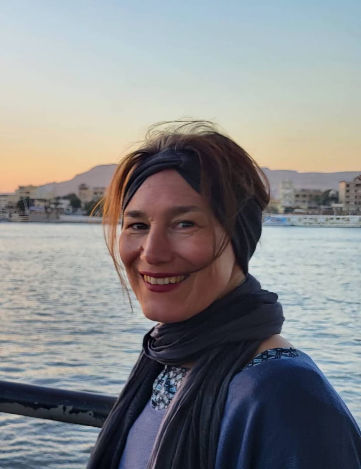 Jenseitsbilder - Jenseitsvorstellungen der Ägypter,Buddhisten,Christen bis hin zu den Feministinnen.